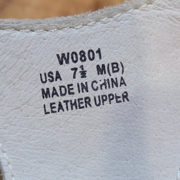 Propet Tan Leather Comfort Sandals Size 7.5 | Hook & Loop Strap | Low Wedge - Picture 9 of 10